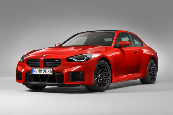 Cận cảnh BMW M2 vừa ra mắt, mạnh 460 mã lực