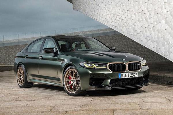 Top 10 sedan thể thao tốt nhất năm 2022