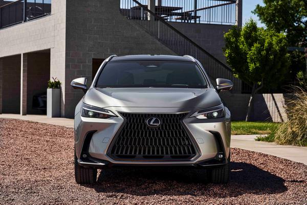 Lexus NX 2022 chính thức ra mắt, được bổ sung thêm phiên bản hybrid mới
