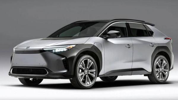 Toyota bZ4X 2022 công bố giá bán từ 1,28 tỷ