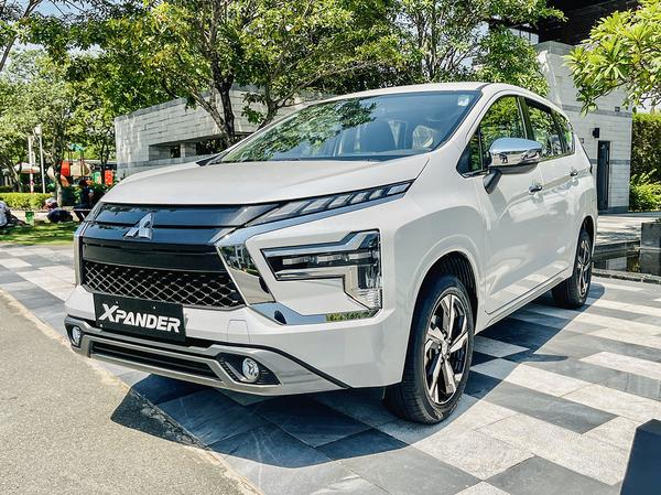 Soi ảnh thực tế Mitsubishi Xpander AT Premium vừa ra mắt có giá bán 648 triệu đồng