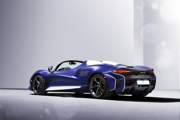 Siêu xe McLaren Elva ra mắt bản có kính chắn gió, số lượng giới hạn chỉ còn 149 chiếc