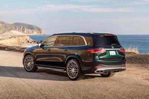 Mercedes-AMG GLS 63 2021 được bán với giá hơn 3 tỷ đồng