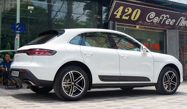 Porsche Macan 2022 lăn bánh chỉ 46km đã được chủ nhân rao bán giá 5,2 tỷ đồng