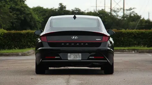 Hyundai Mistra 2021 phiên bản chạy điện lộ diện với thiết kế khác biệt