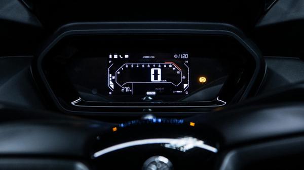 Yamaha XMax 300 2023 ra mắt với diện mạo hoành tráng và hiện đại