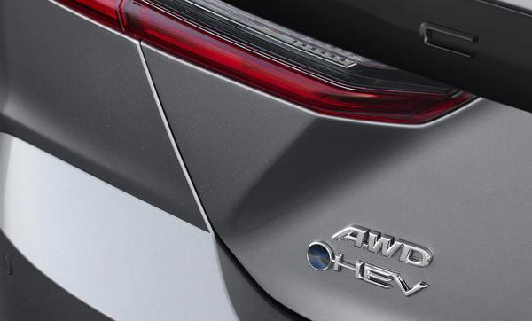 Toyota hé lộ hình ảnh Camry 2024 hoàn toàn mới, nhá hàng trước giờ G