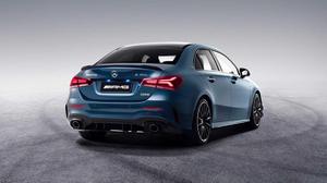 Ba mẫu xe mới gồm Mercedes EQC, AMG A35 và GLB sẽ được sản xuất tại Trung Quốc