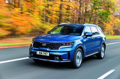 Kia Sorento PHEV cập nhật giá bán, tăng đến 6000 bảng Anh