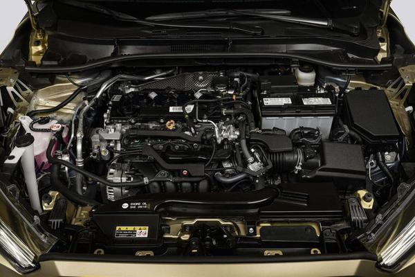 Toyota Corolla Cross Hybrid 2023 ra mắt với một số thay đổi về thiết kế