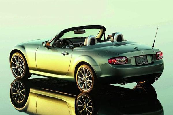 Top 10 ô tô thể thao Mazda tốt nhất trong lịch sử