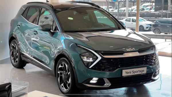 Kia Sportage 2022 lộ thông tin ra mắt, có 8 phiên bản với giá từ 899 triệu đồng