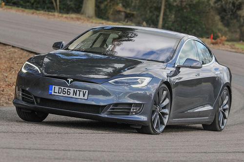 Tesla triệu hồi gần 135.000 chiếc Model S và Model X tại Mỹ do lỗi hệ thống thông tin giải trí