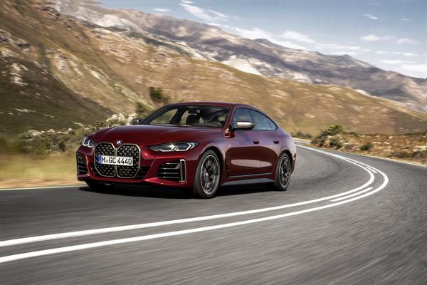 BMW 4-Series Gran Coupe ra mắt với 2 phiên bản, được cải thiện cảm giác lái