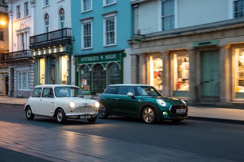 MINI Cooper 3 đã cập bến Việt Nam
