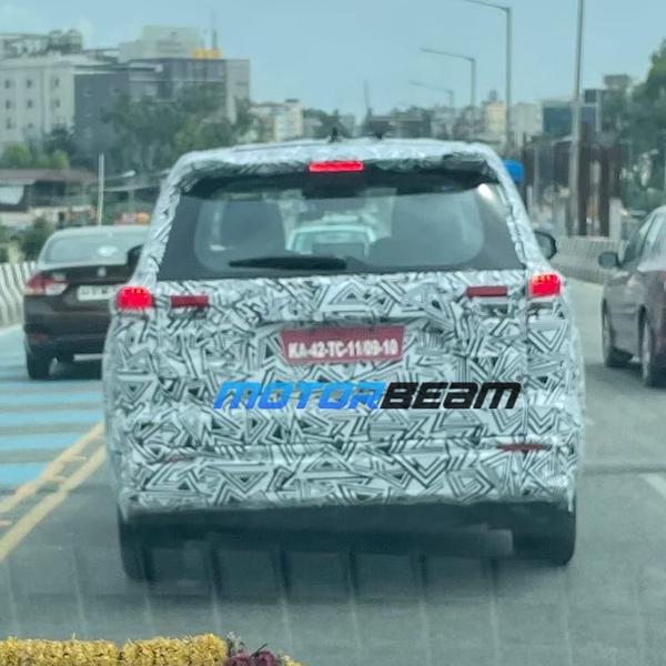 Toyota Innova 2023 hé lộ thêm nhiều thông tin trước thềm ra mắt