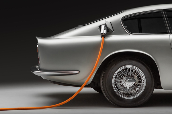 Trọn bộ ảnh siêu phẩm huyền thoại Aston Martin DB6 thuần điện có giá gần 20 tỷ đồng