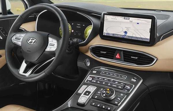 Độ màn cho Hyundai Santafe để xem video