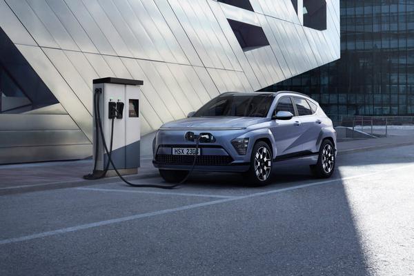 Hyundai Kona phiên bản điện với thiết kế táo bạo hơn, phạm vi hoạt động xa hơn