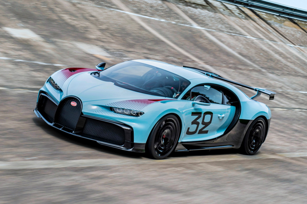 Chiêm ngưỡng Bugatti Chiron Pur Sport Grand Prix vừa ra mắt