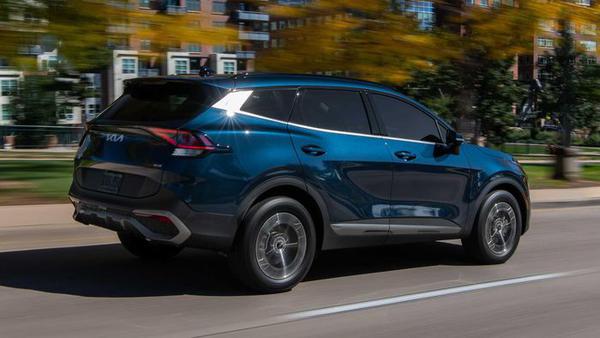 Kia Sportage 2023 bổ sung phiên bản động cơ Hybrid