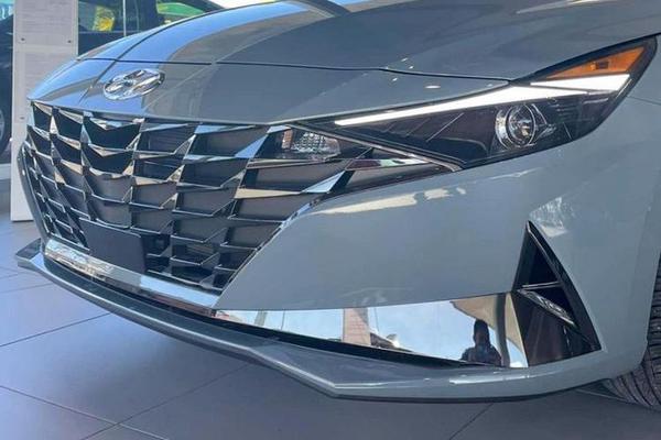 Hyundai Elantra 2023 dự kiến ra mắt tại Việt Nam vào tháng 8 tới, có nhiều trang bị đặc sắc