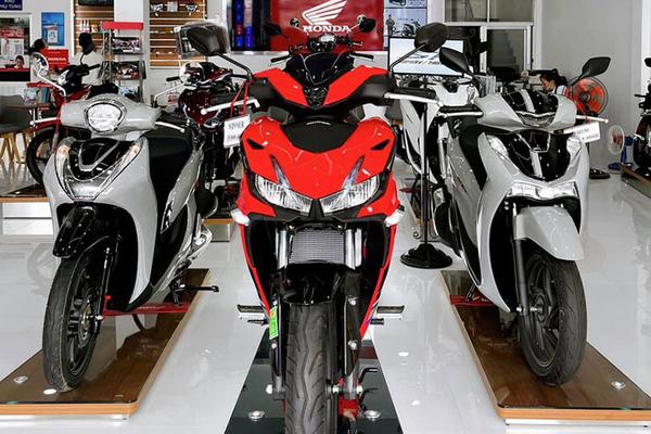 Giá xe máy Honda liên tục lao dốc kỉ lục, cao nhất gần 20 triệu đồng