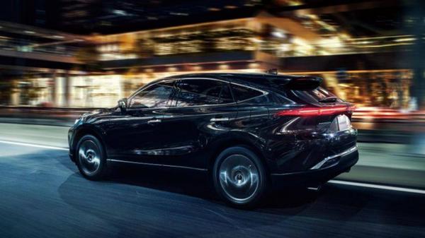 Toyota Harrier sắp ra mắt tại Malaysia, liệu có về Việt Nam ?