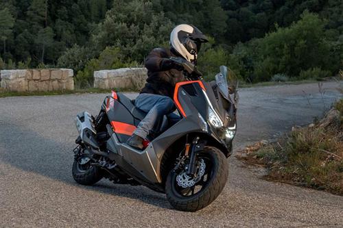 DT X360 đối thủ mới của dòng xe Honda X-ADV