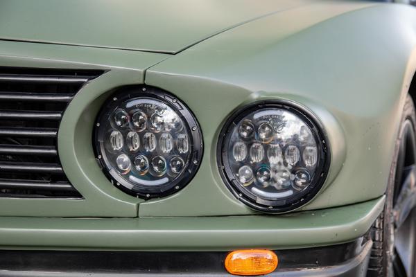 Cận cảnh BMW Z4 bản độ độc đáo tại TP.HCM