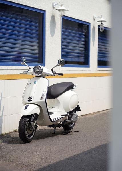 Vespa ra mắt bộ sưu tập mới với các gam màu cá tính, năng động