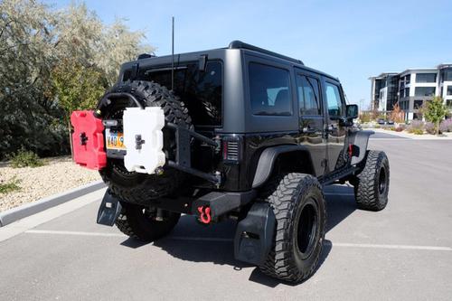 Jeep Wrangler với bản "độ" nâng cấp sức mạnh lên 800 mã lực có giá 89.999 USD