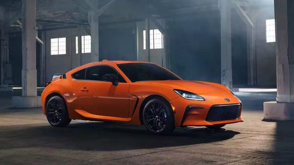 Mẫu thể thao hai cửa Toyota GR86 sắp có phiên bản mới