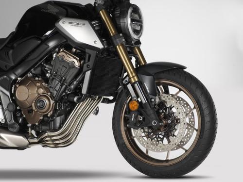 Cặp đôi Honda CB650R và CBR650R có giá bán lên đến 250 triệu đồng