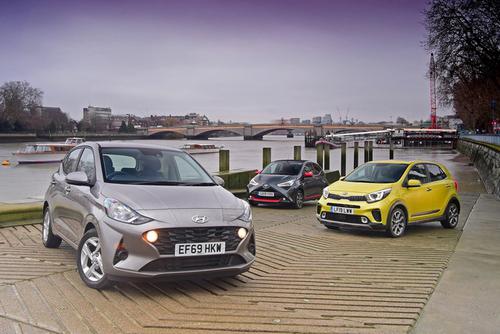 Toyota Aygo 2021 được chào bán tại Việt Nam với giá 780 triệu đồng