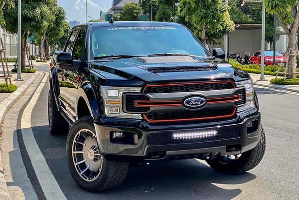 "Hàng hiếm" Ford F-150 Harley Davidson rao bán gần 7 tỷ đồng tại Hà Nội