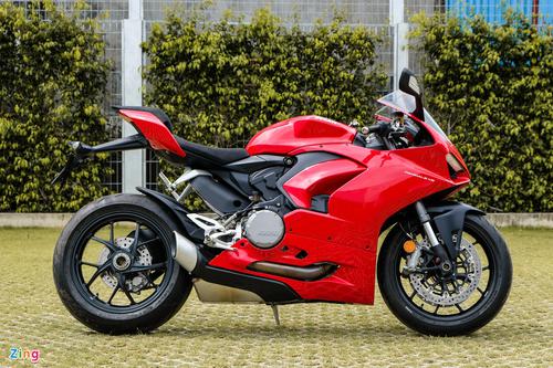 Ducati Panigale V2 chính thức có mặt tại thị trường Việt Nam