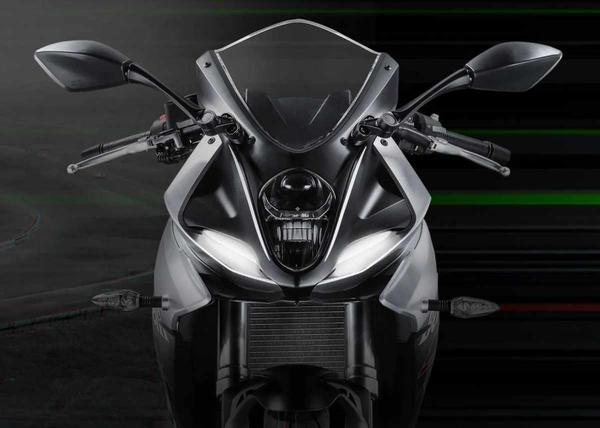 Benelli Tornado 302R 2021 sẽ được thừ hưởng những chi tiết của dòng xe Benelli Tornado Tre 900