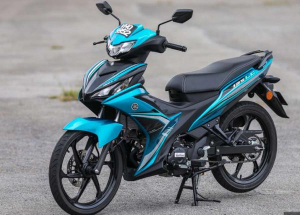 Xe côn tay Yamaha 135LC Fi V8 2022 ra mắt với giá chỉ 41 triệu đồng