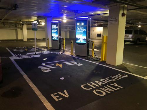 Bang Massachusetts nối gót California cấm bán ô tô mới chạy bằng xăng vào năm 2035