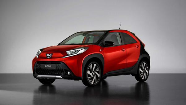 SUV cỡ nhỏ Toyota Aygo X ra mắt, được trang bị cửa sổ trời toàn cảnh
