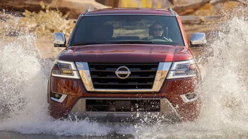 Nissan Armada được làm mới với hộp số chín cấp từ xe bán tải Titan