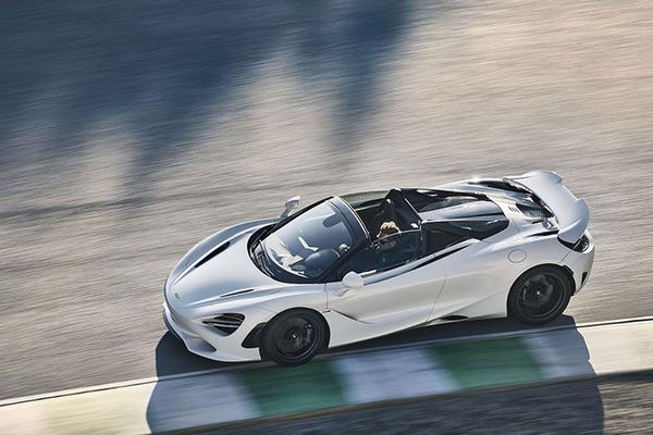 Chiêm ngưỡng siêu phẩm McLaren 750S 2024 giá 7,6 tỷ đồng