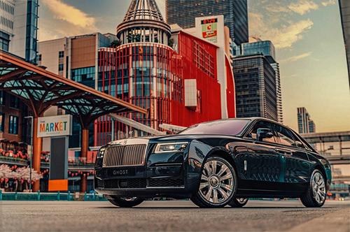 Roll-Royce Ghost 2021 đầy sang trọng và đẳng cấp ra mắt tại Thái Lan với giá gần 25 tỷ đồng