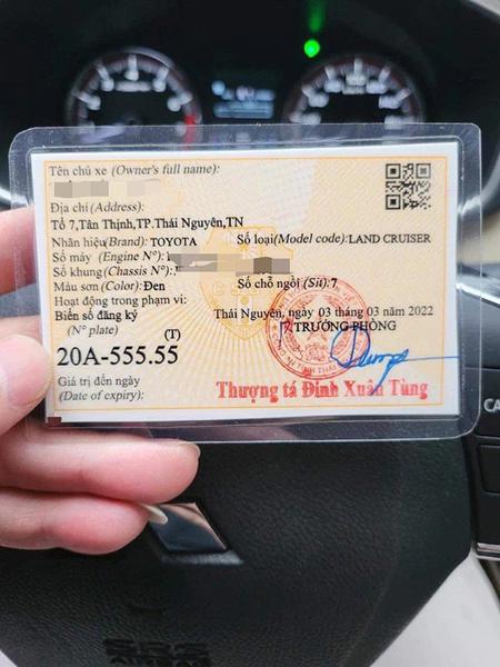 Toyota Land Cruiser đời cũ bấm trúng biển ngũ quý 5 tại Thái Nguyên