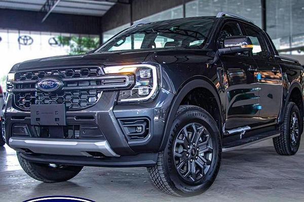Chi tiết Ford Ranger 2023 bản Wildtrak 4x4 AT sắp ra mắt tại thị trường Việt Nam
