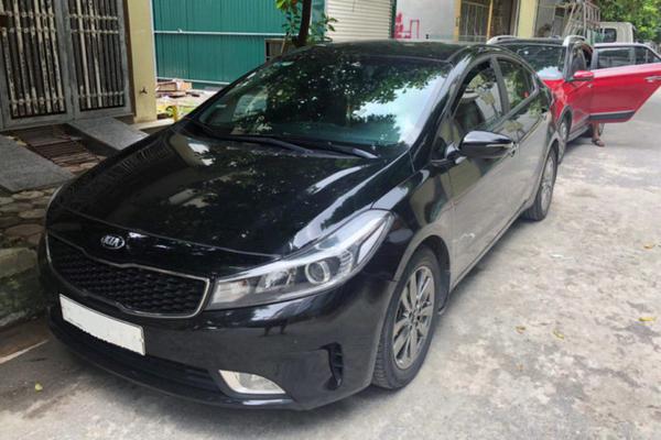 Gầm xe Kia Cerato 2016 có tiếng kêu khi qua ổ gà