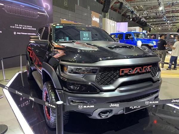 Khám phá RAM TRX với giá gần 8 tỷ đồng