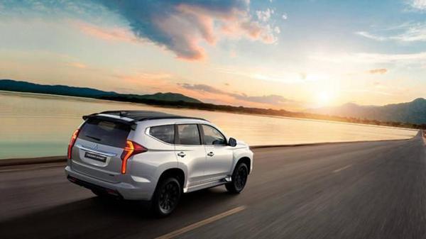 Mitsubishi Pajero Sport GSR 2022 ra mắt tại Australia với giá 996 triệu đồng
