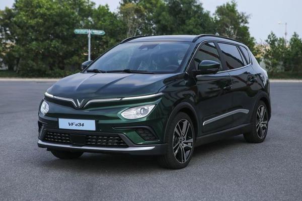 VinFast VF e34 triệu hồi 730 chiếc với lỗi liên quan đến túi khí